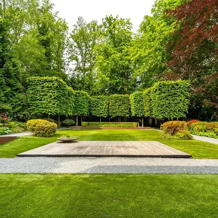 The Luxury Glass Manor Brussels