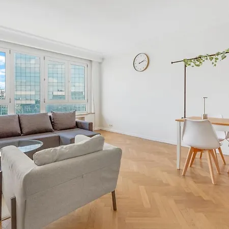 2 Bedroom Midi Brussels