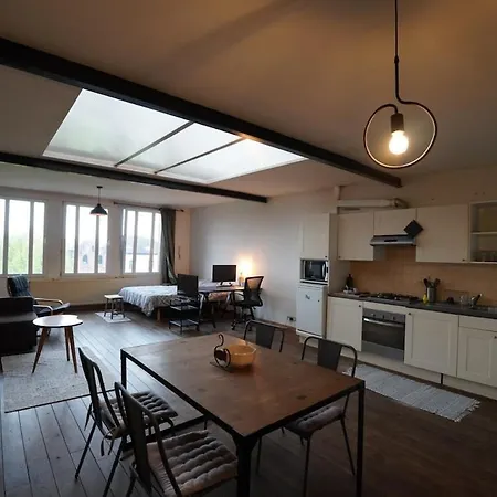 - Etterbeek - Shuman Brussels