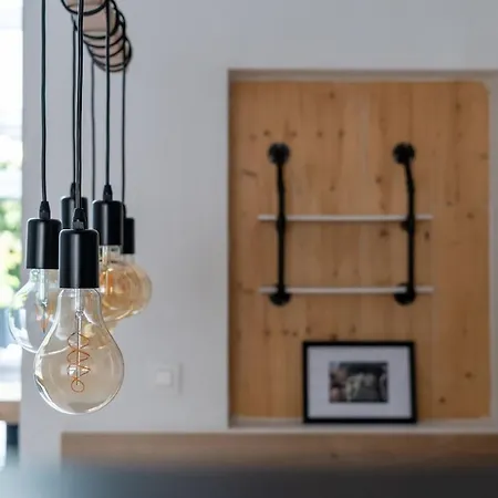 Uccle - Elegance & Modernity In A Quiet Setting Apartment