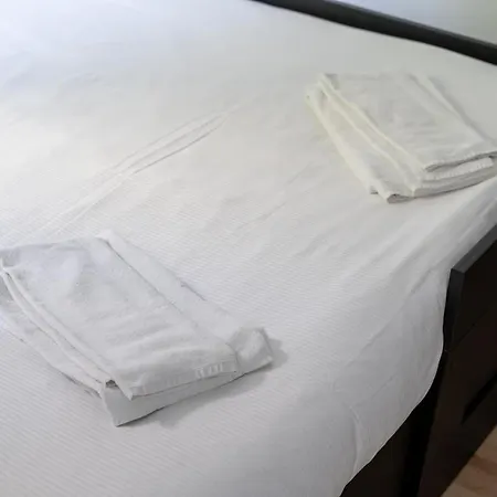 Apartment Uccle - Elegance & Modernity In A Quiet Setting *