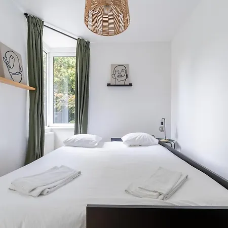 Apartment Uccle - Elegance & Modernity In A Quiet Setting