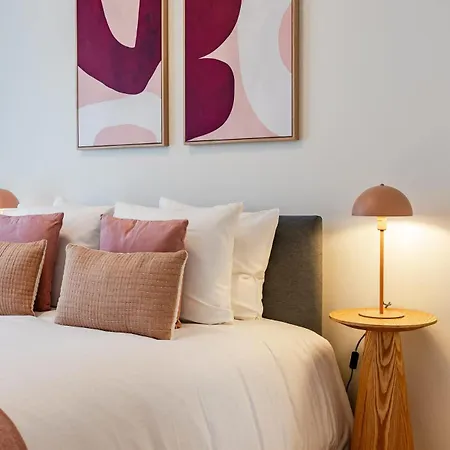Apartment 3br Nato & Eu Free Luggage
