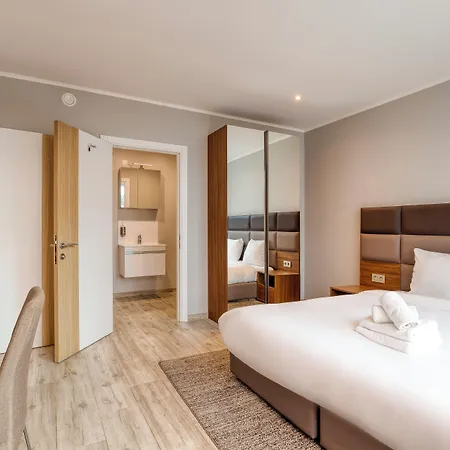 Smartflats - Midi 33 Apartment