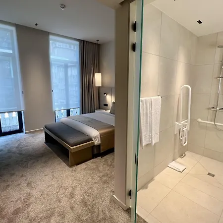 Opo 4* Brussels