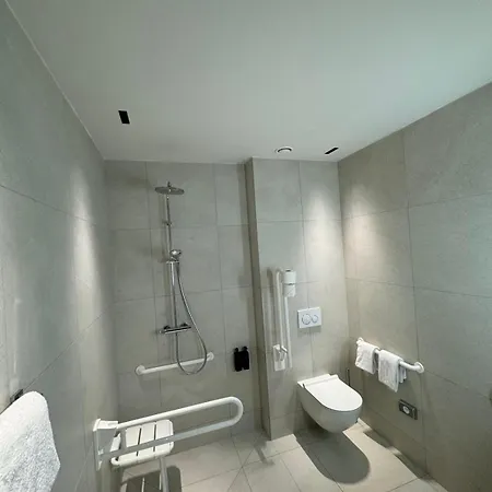 Hotel Opo 4*