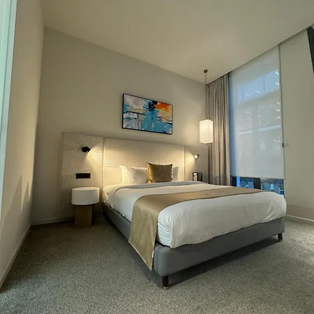 Opo 4* Brussels