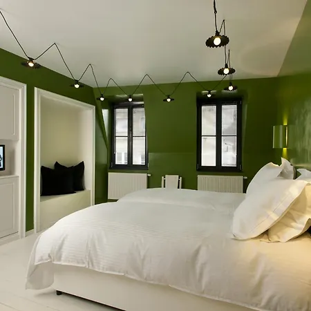 La Maison Haute Guest house 3*