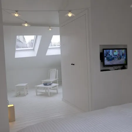 La Maison Haute Guest house 3*