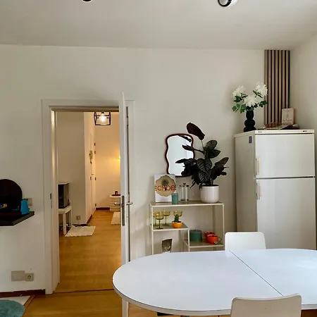 Cozy In Center Matonge District Apartment *