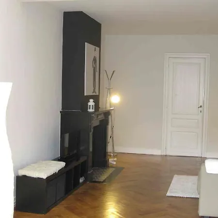 Louise Flats Apartment *