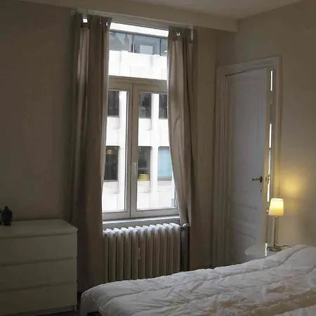 Louise Flats * Brussels