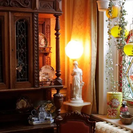Hotel Les Bluets Brussels