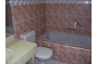 Manhattan * Brussels