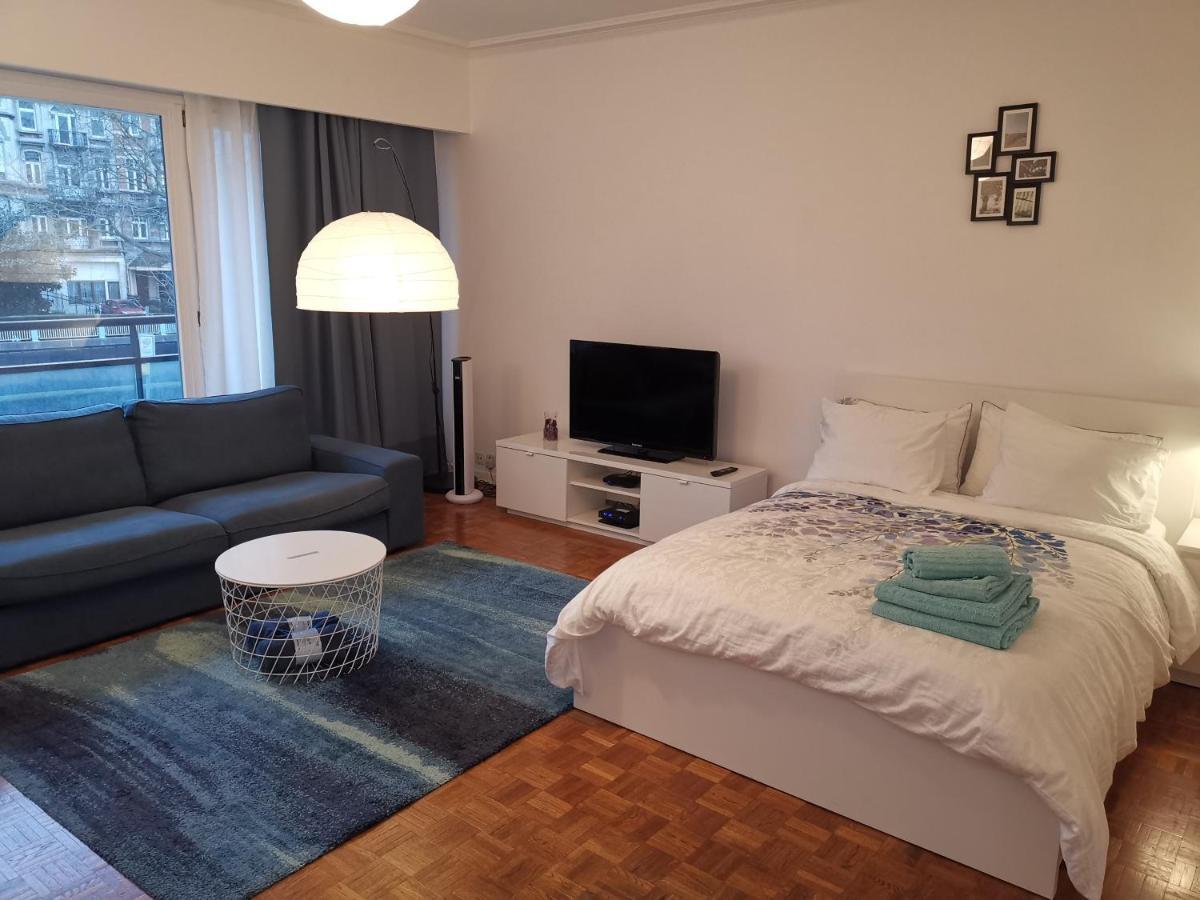 Florya Woluwe Apartment