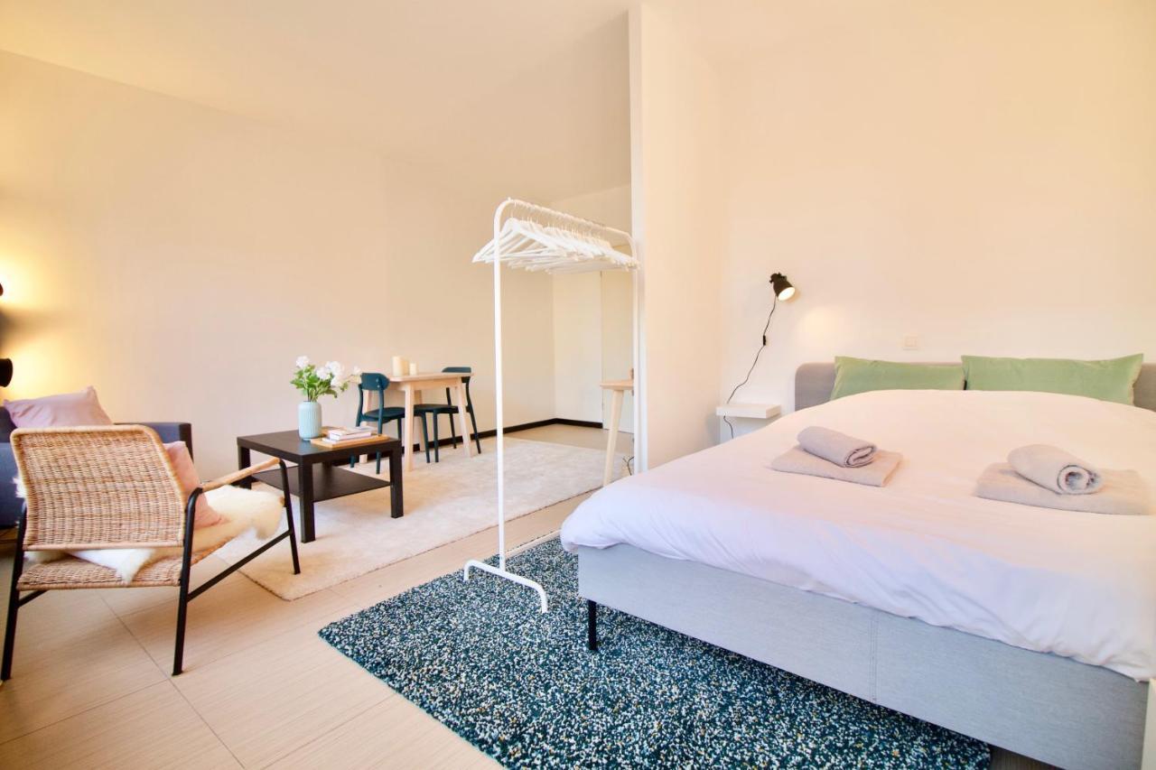 Apartment Amazing & Cosy Perfect Location 'stephanie-louise Area' *