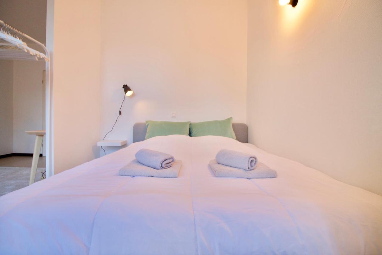 Apartment Amazing & Cosy Perfect Location 'stephanie-louise Area'