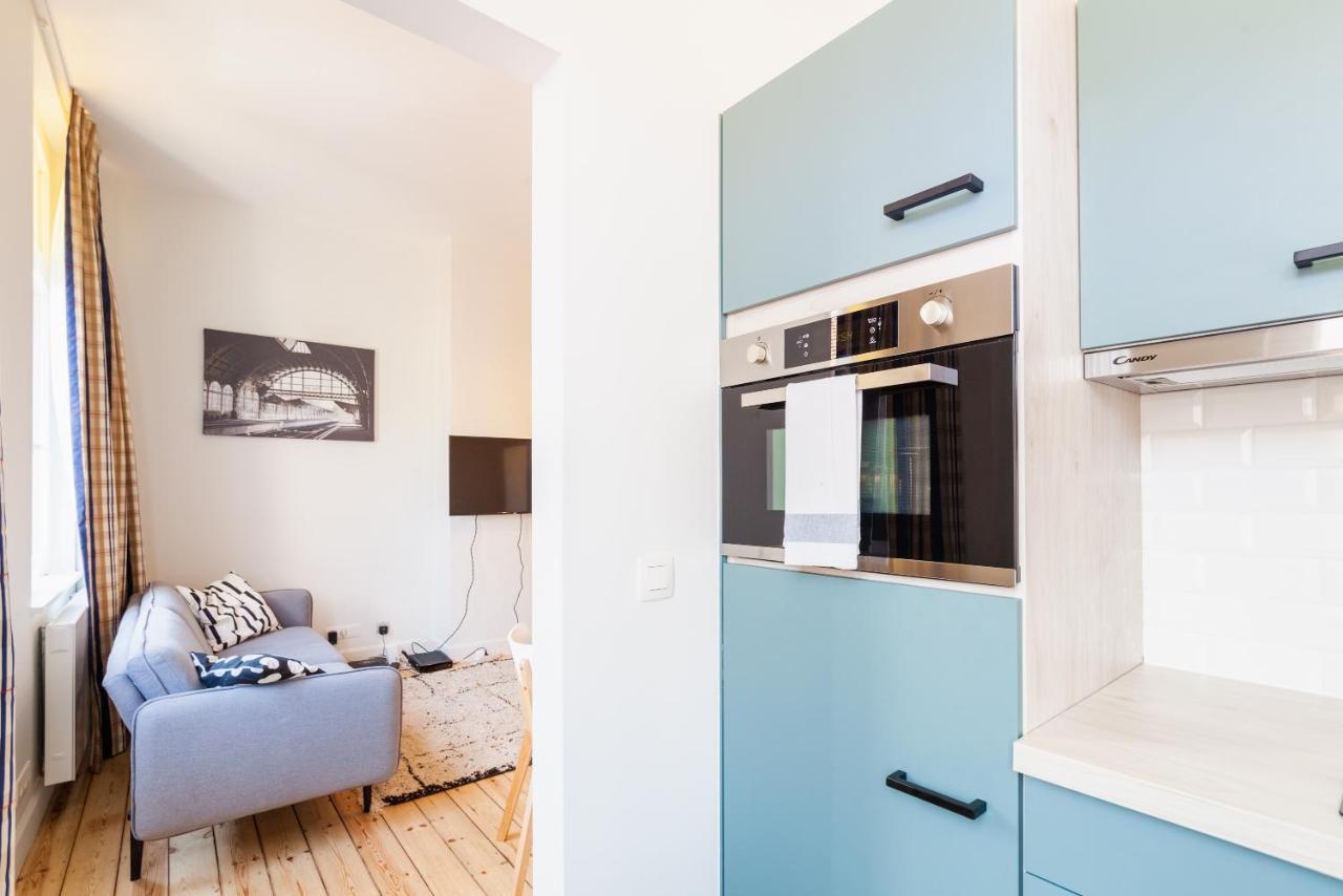 Felix Delhasse Apartment