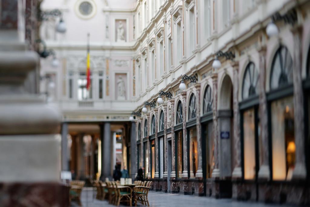 Des Galeries Khách sạn