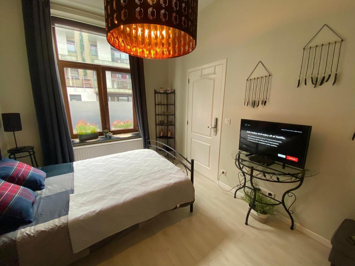 Petit Appartement Jourdan Eu * Brussels