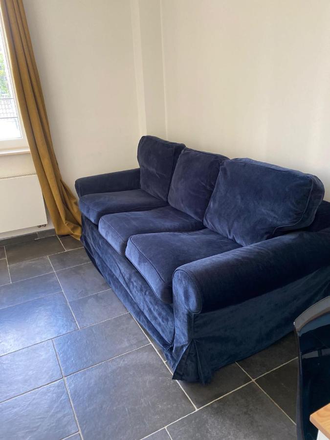 Louise 45 Blue Apartment