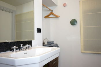 Yawn Apartment