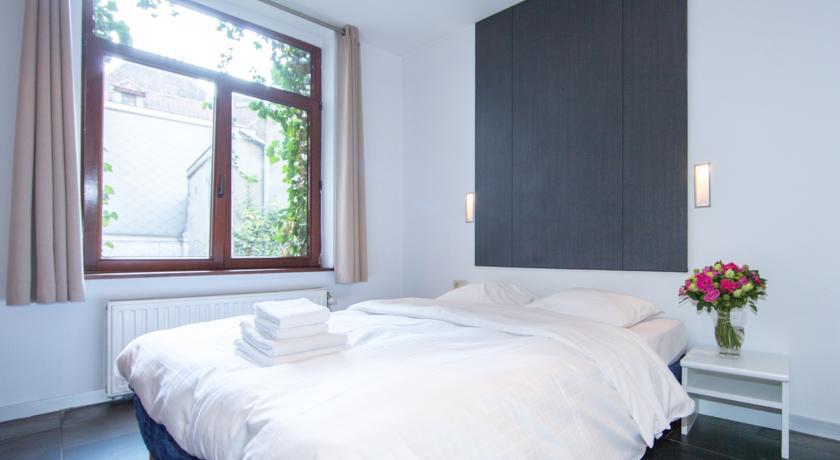 Azimut Flathotel Aparthotel 3*