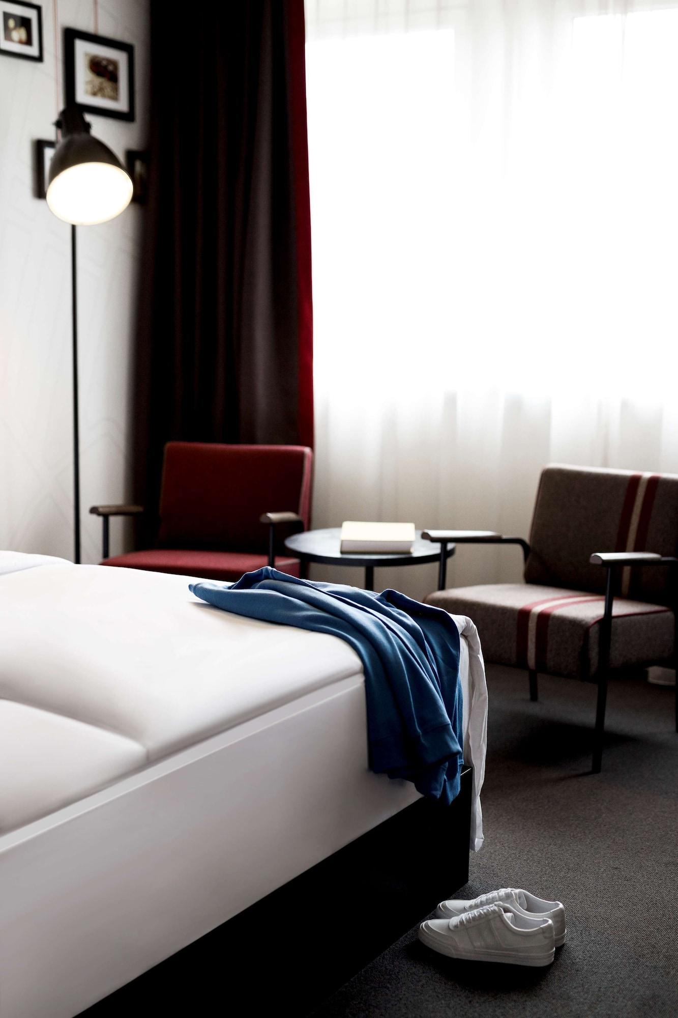 Khách sạn Pentahotel Brussels Centre