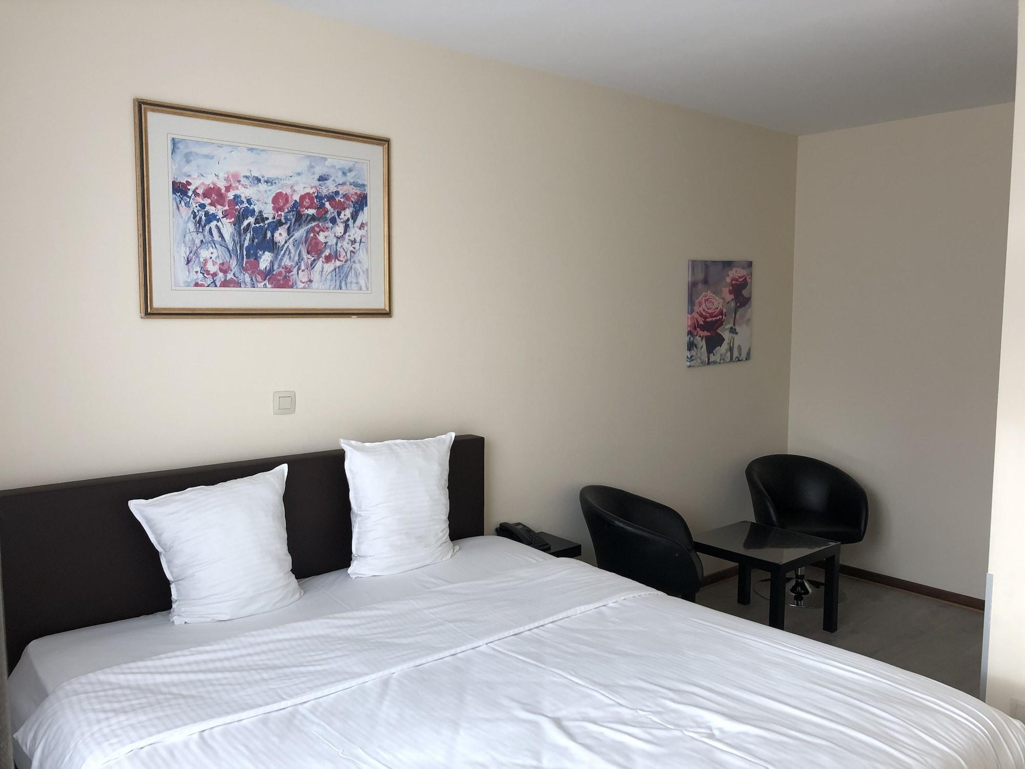 Slina Brussels 3*