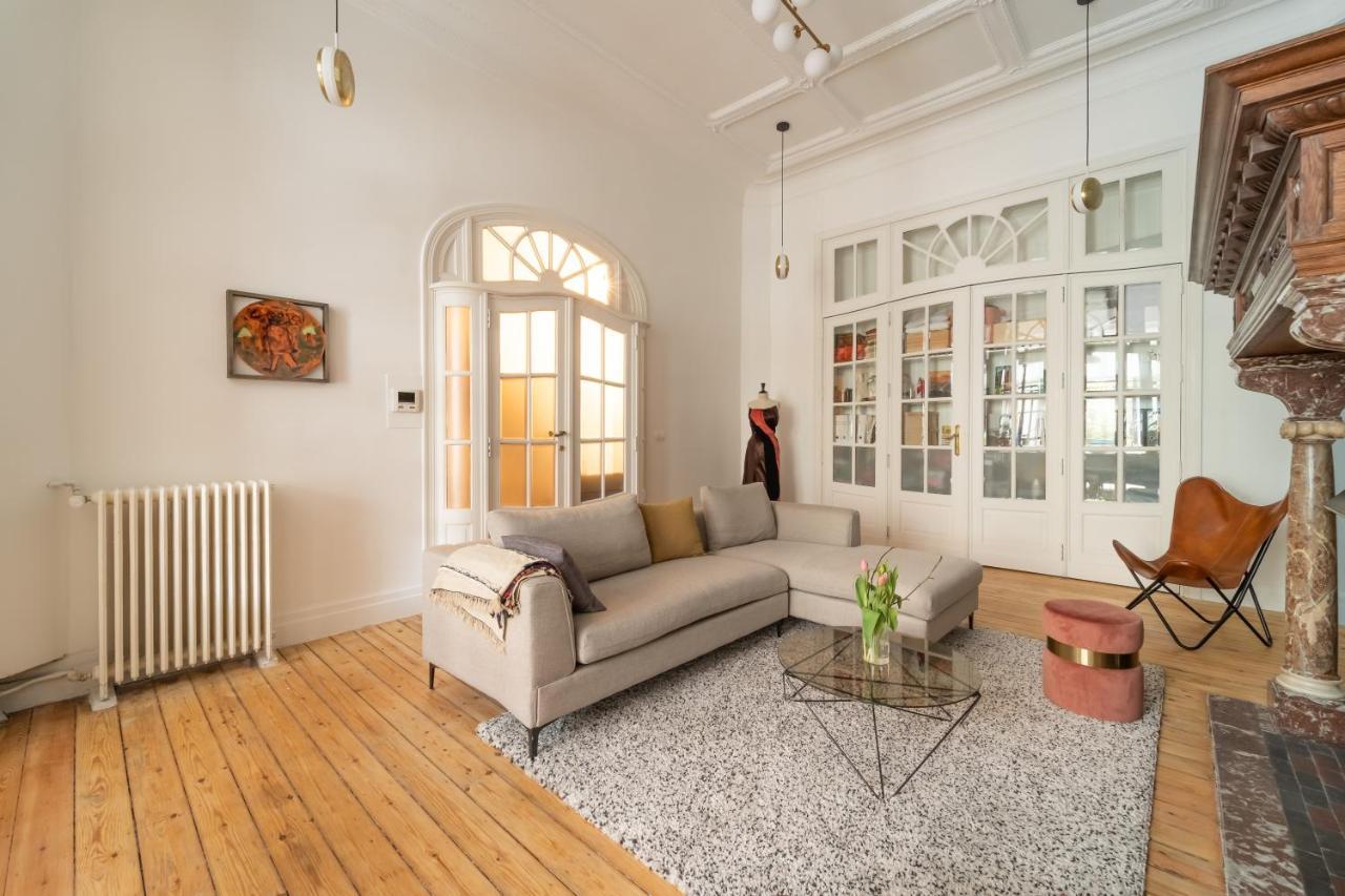 La Belgica Near Tour And Taxi * Brussels