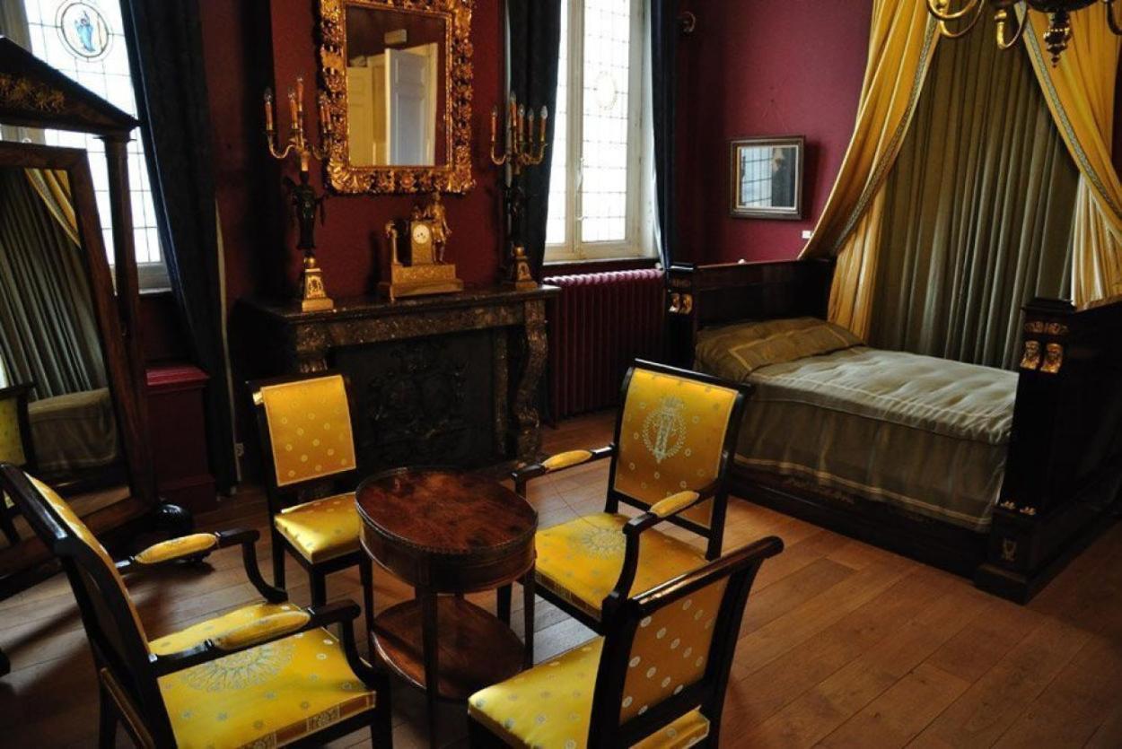 Cinquantenaire Apartment Brussels