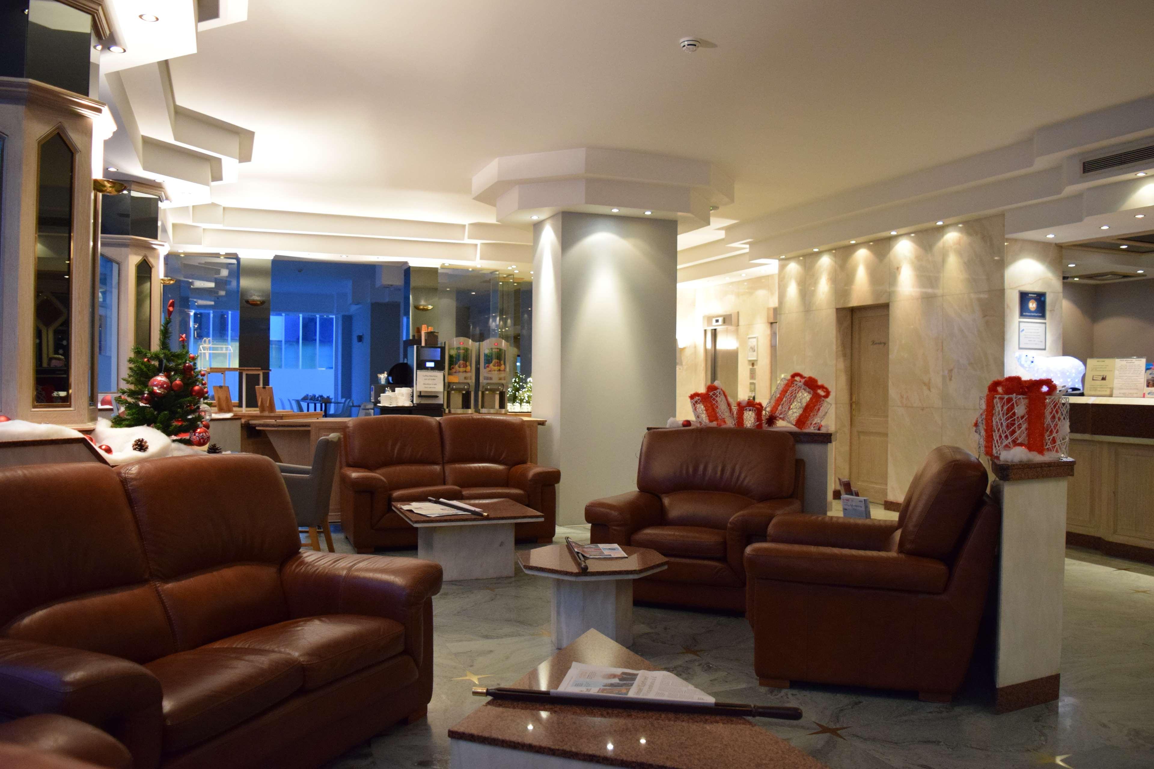 Best Western Royal Centre 3*