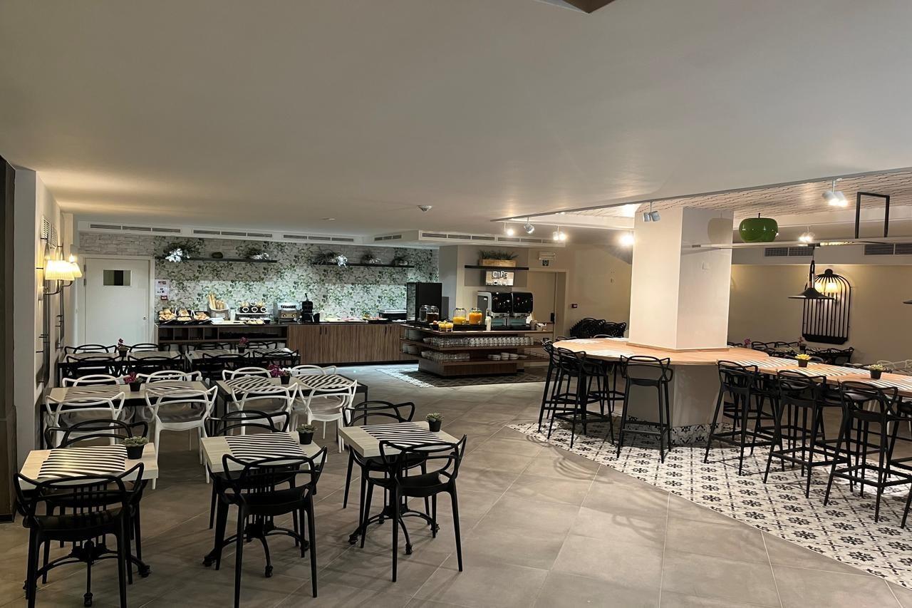 Khách sạn Floris Arlequin Grand-place 3*