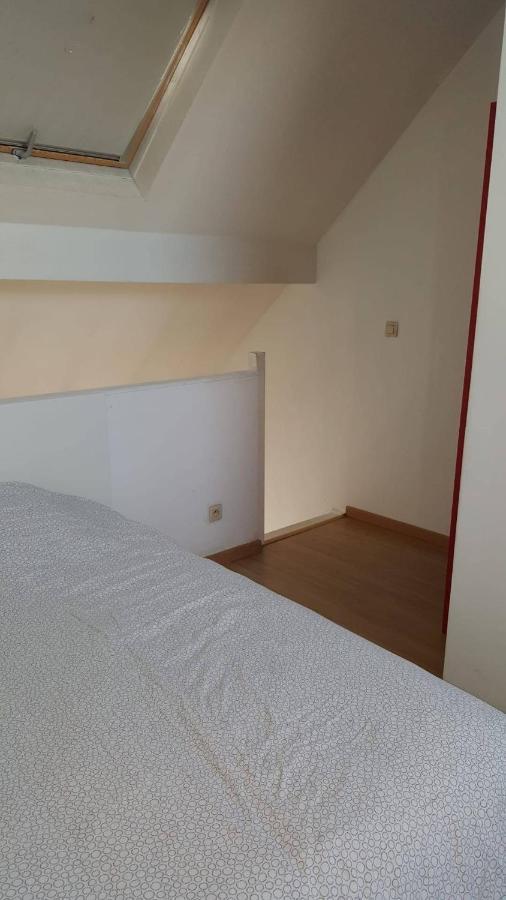 Duplex Sleeps 4 * Brussels