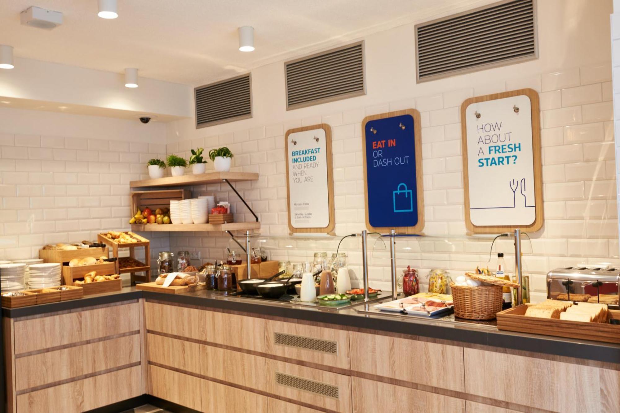Hotel Express Brussels-grand-place By Ihg Brussels