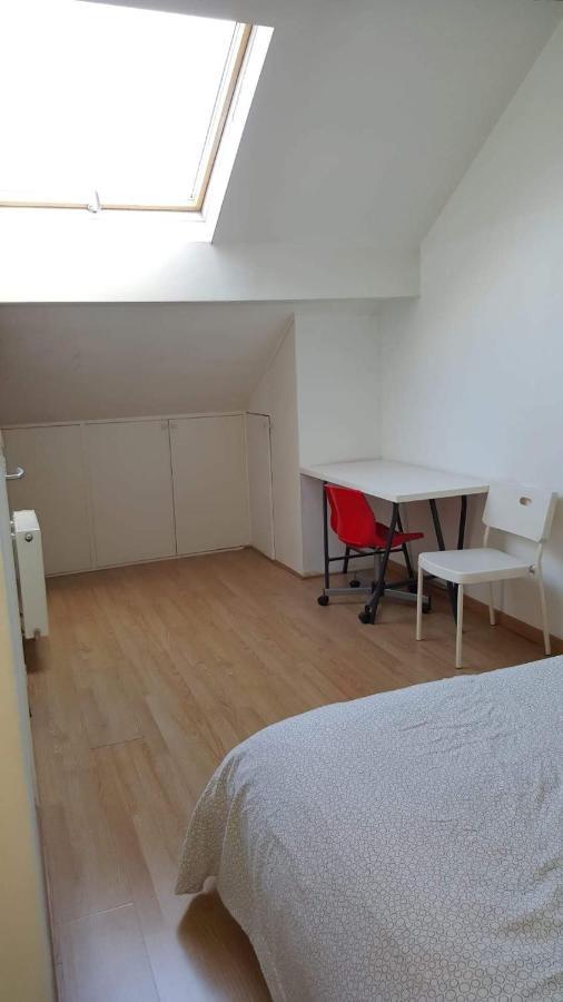 Duplex Sleeps 4 * Brussels