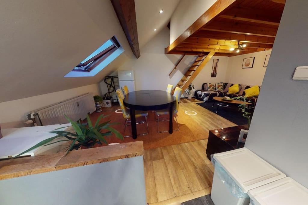 2 Bedroom With A Rooftop Terrace On 3rd Floor Brussels