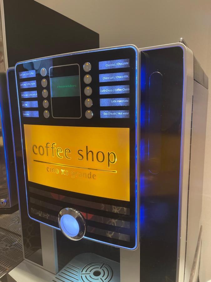 Safestay Grand Place Hotel