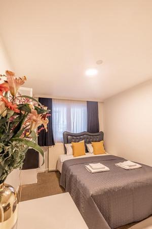 Palais Gare Du Nord *