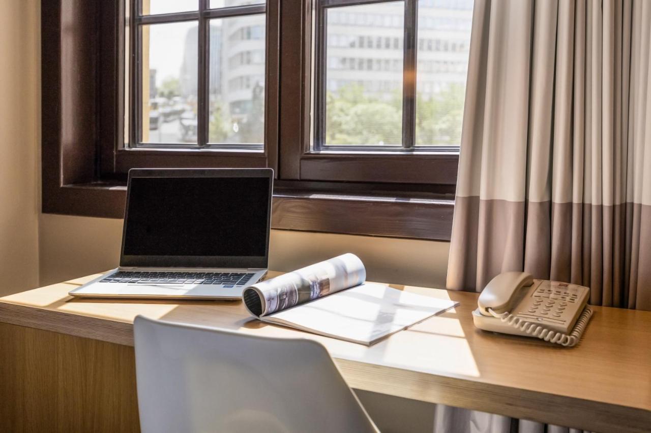 Hotel Ibis Off Grand'place 3*