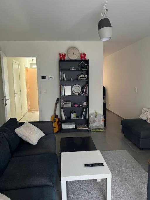 A Great One Bed Flat Special Number 98 Căn hộ
