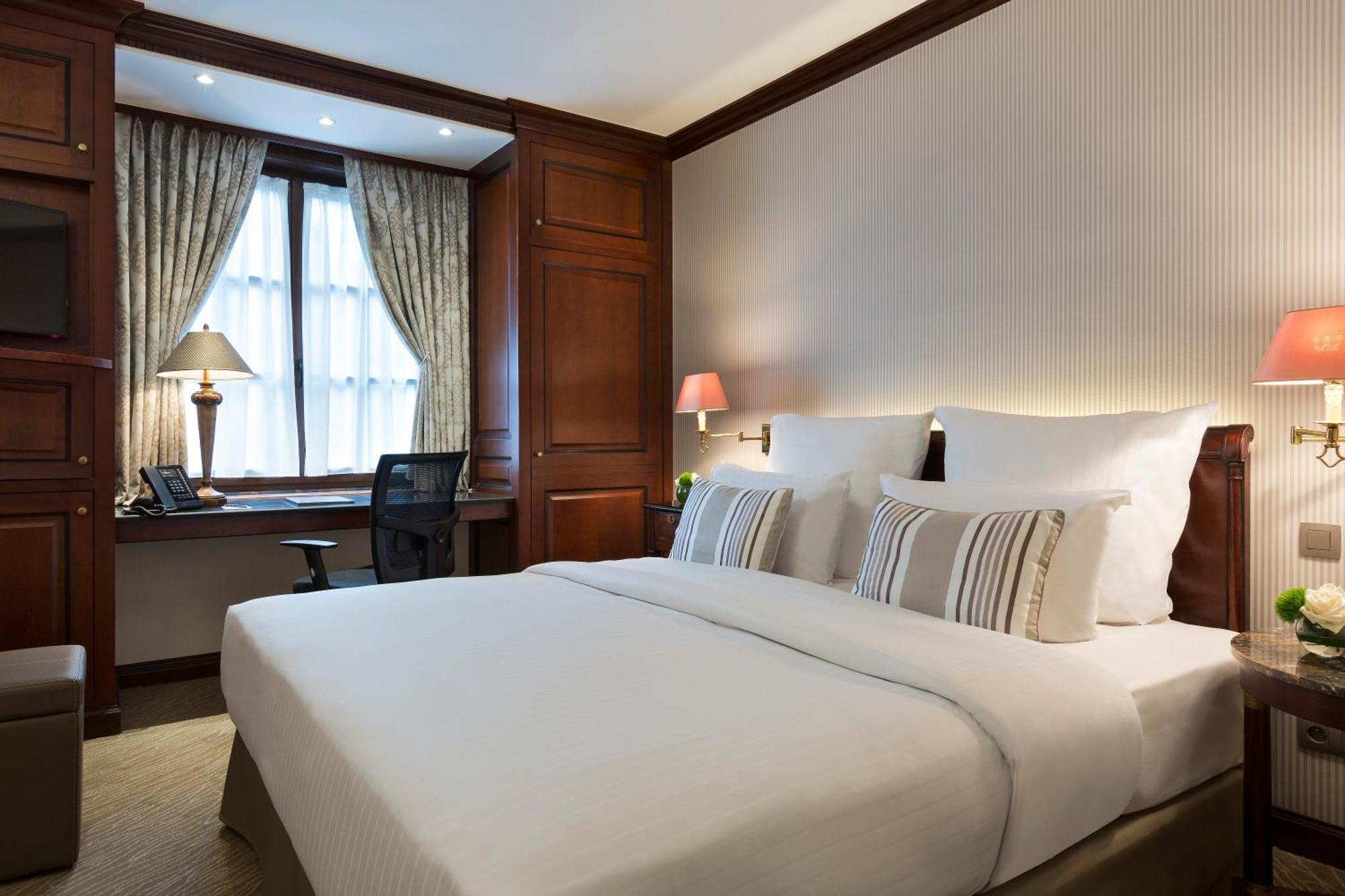 Hotel Warwick Grand-place 4*