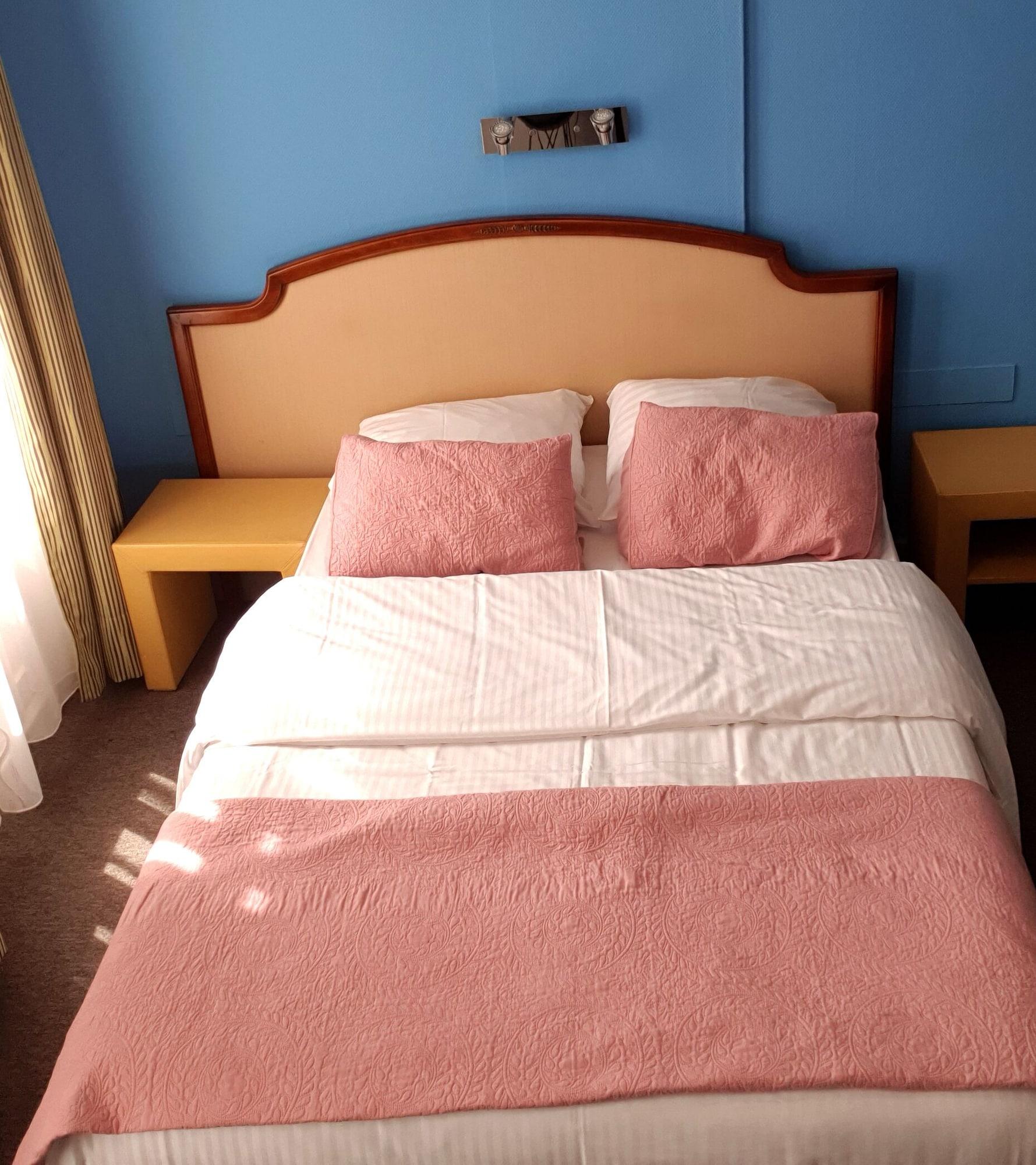 Derby Merode Hotel 2*