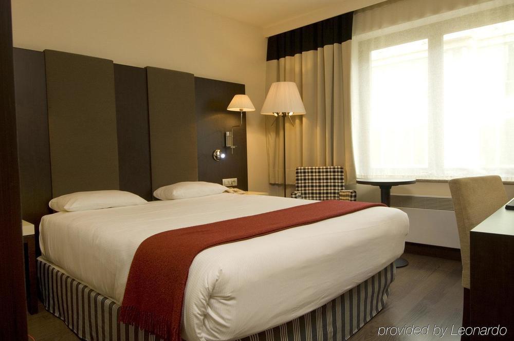 Nh Grand Place Arenberg 4*