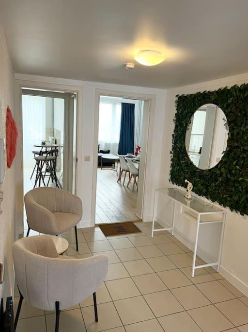 Stylish Two Bedroom Flat Apartment Brussels