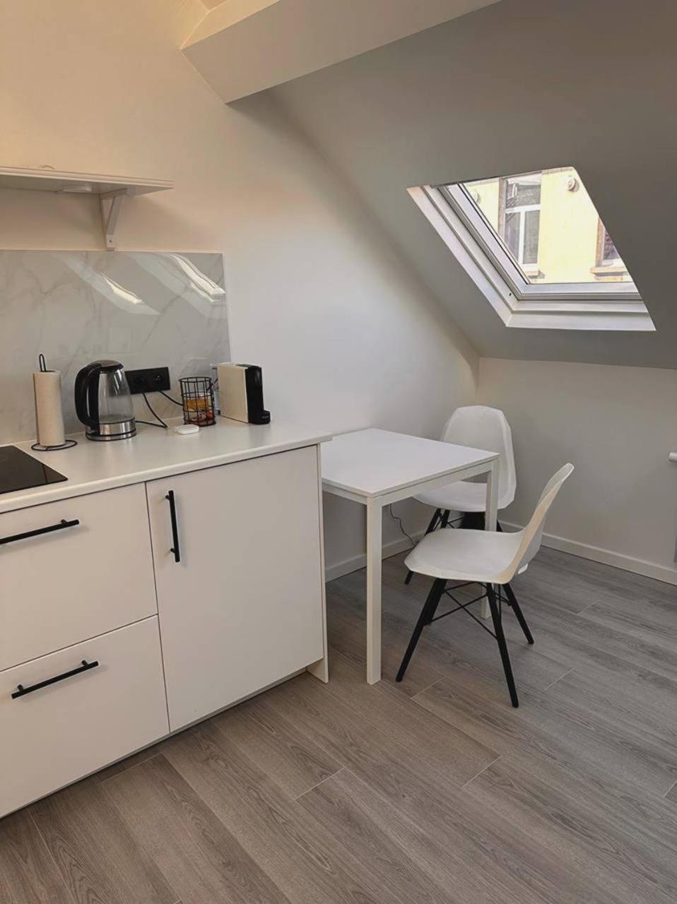 Skyroof A Ixelles - Viaduc Apartment *