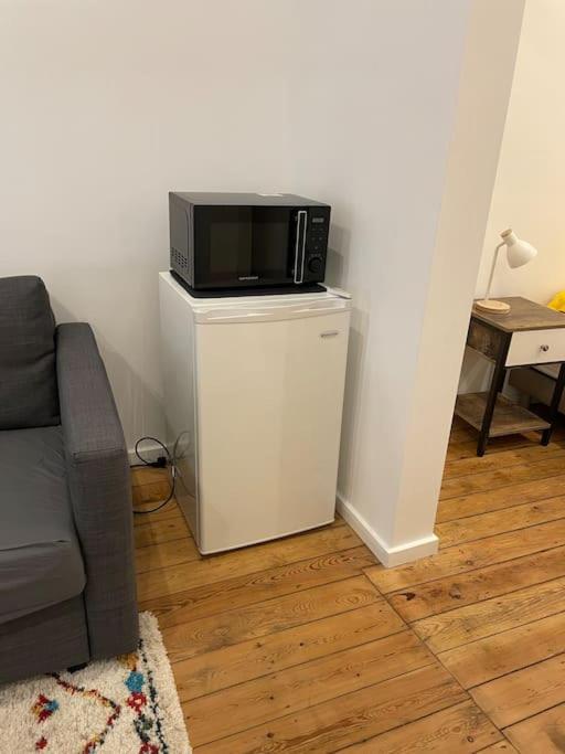 Independant Sans Cuisine - Le Coin Cosy Avec Wifi Căn hộ Brussels