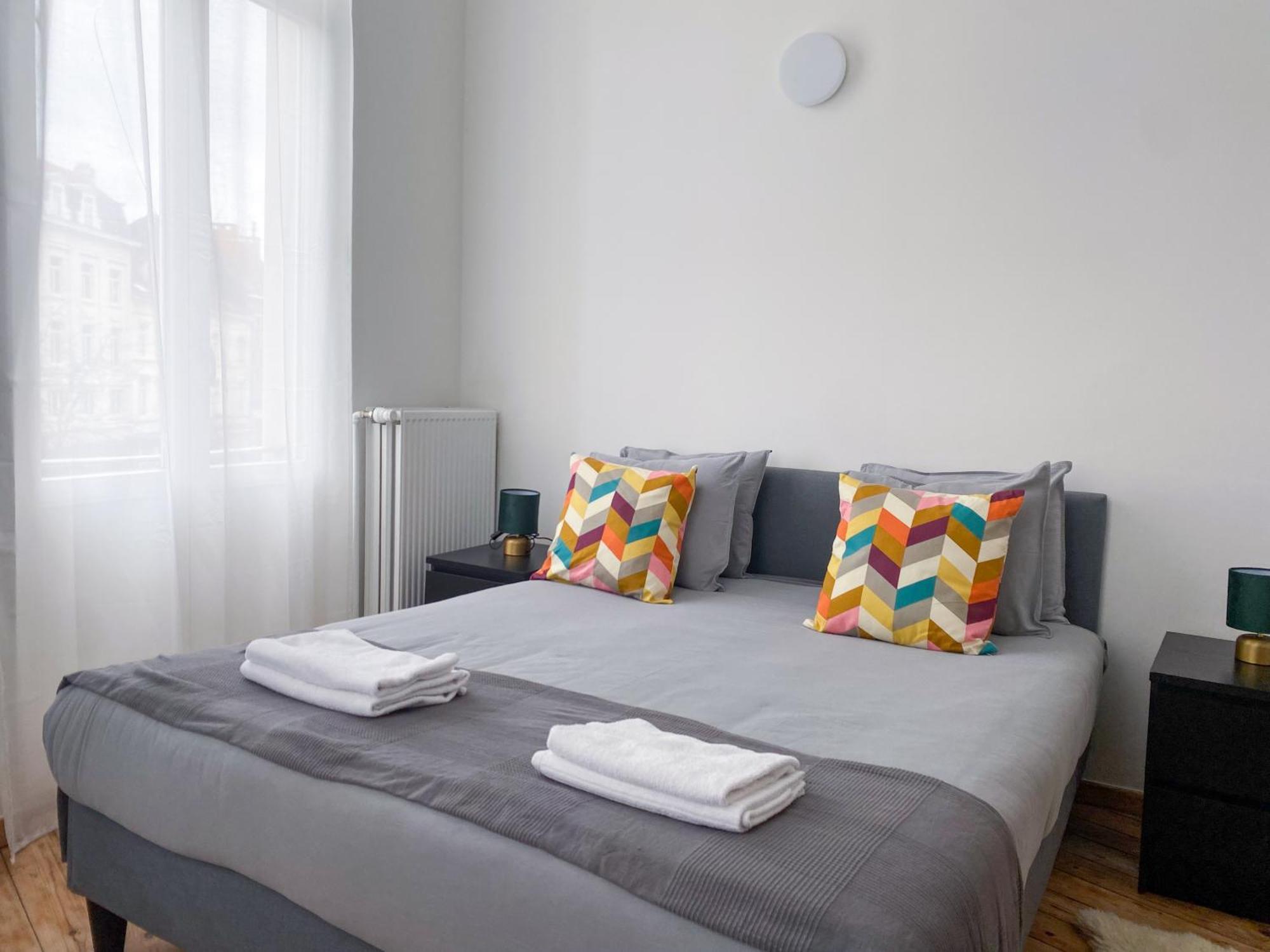 New Cozy In Porte De Hal * Brussels