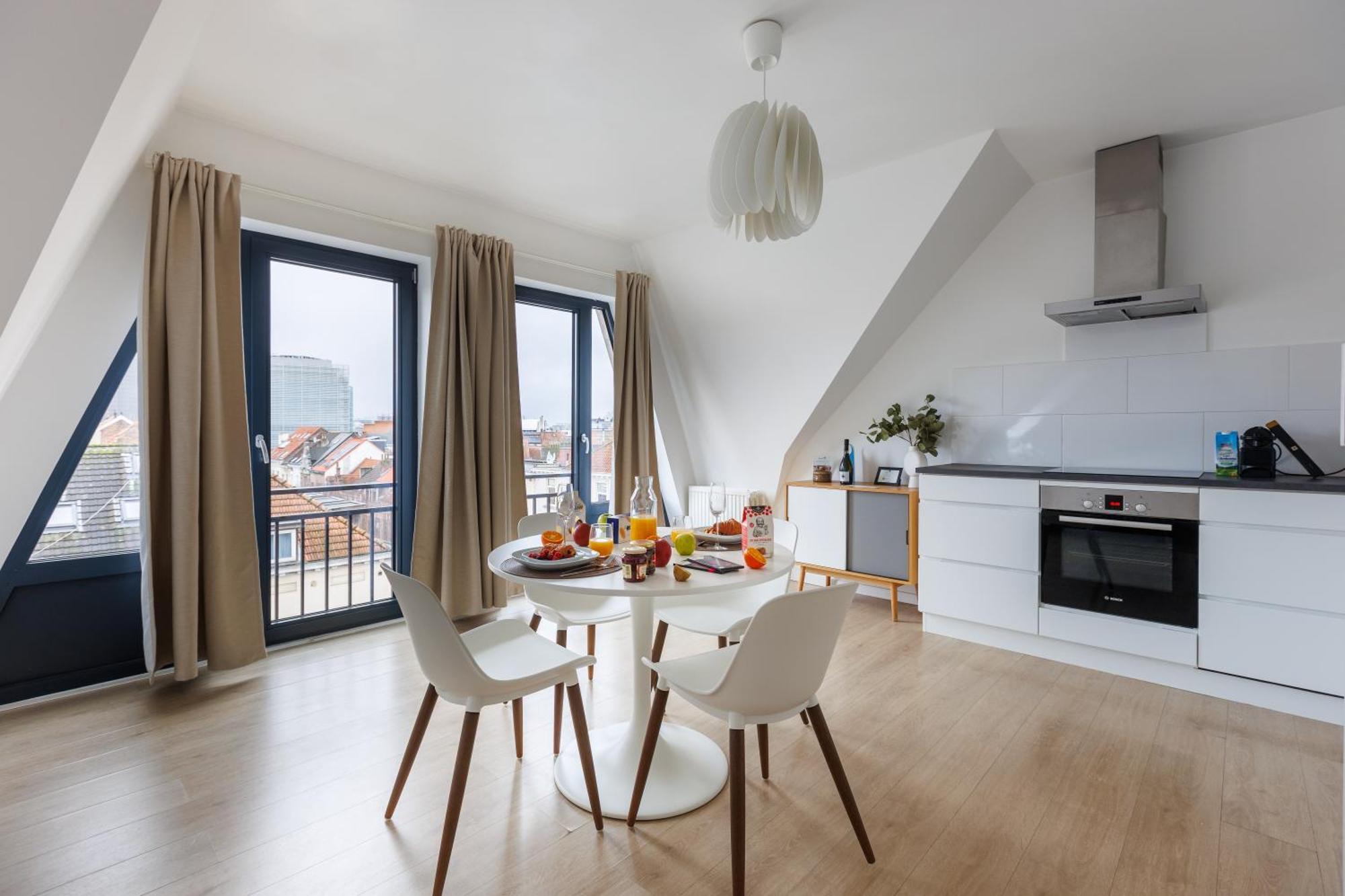 Apartment Sweett - Michel Ange