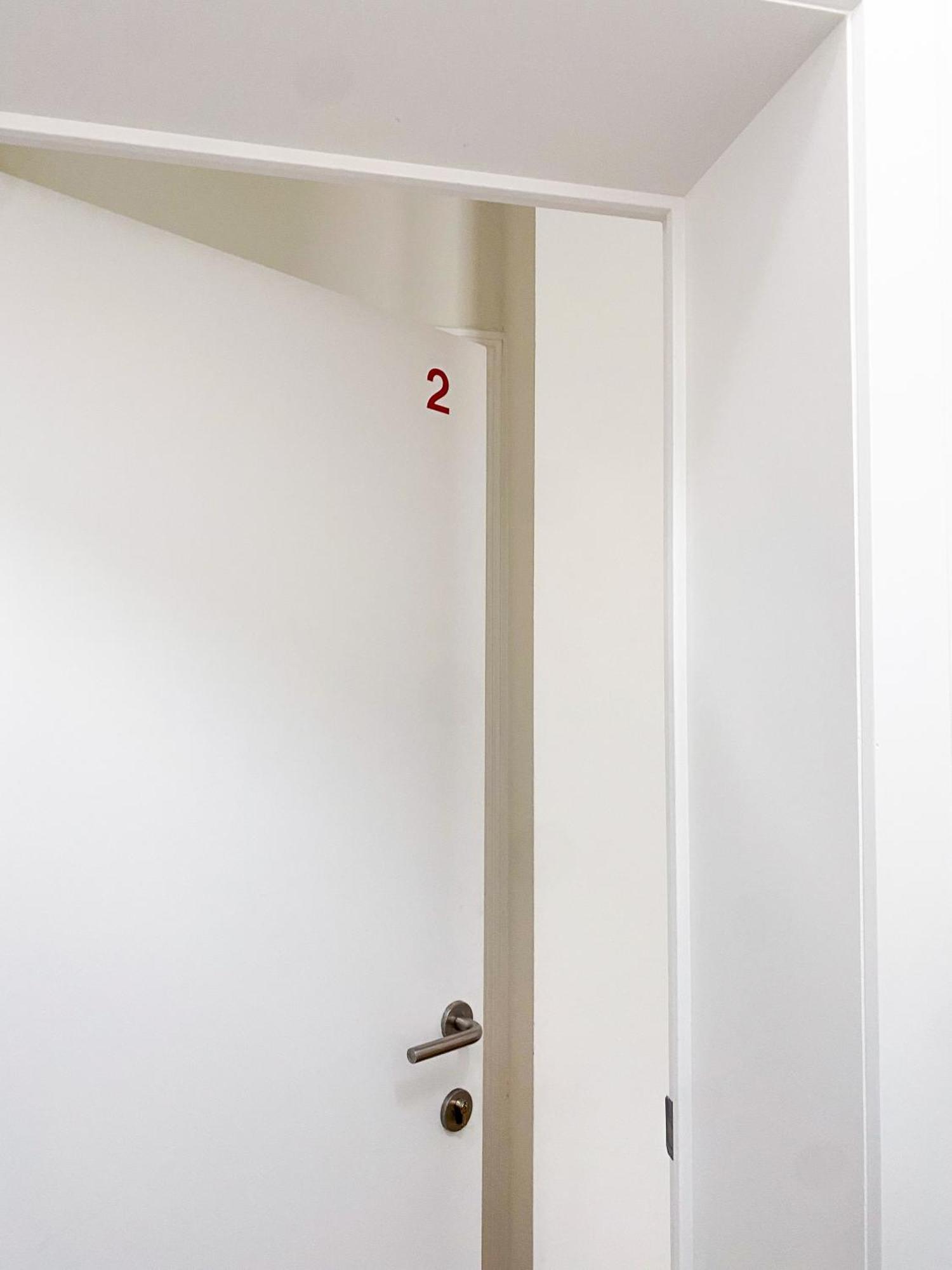 New Cozy In Porte De Hal Apartment Brussels